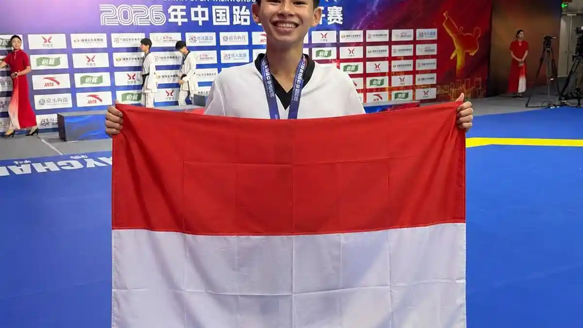 Giovano Gikey Mandagi Bawa Pulang Perak dari China Open Taekwondo 2026