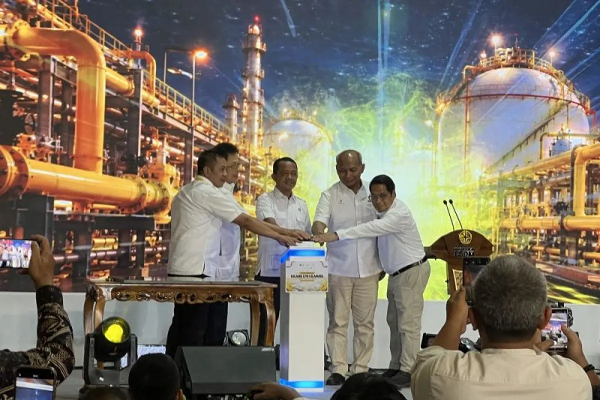 Bahlil Resmikan Kilang LPG Cilamaya Berkapasitas 160 Ton per Hari, Perkuat Pasokan Energi Nasional